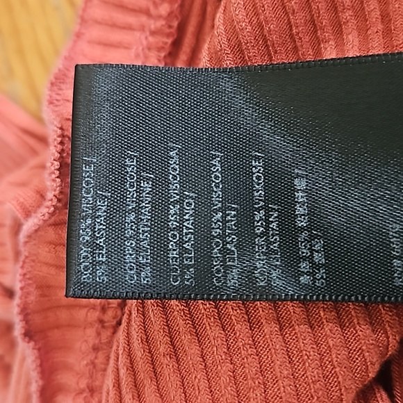 Urban outfitters rust tie front v neck ruffle crop top women's small - Picture 8 of 8